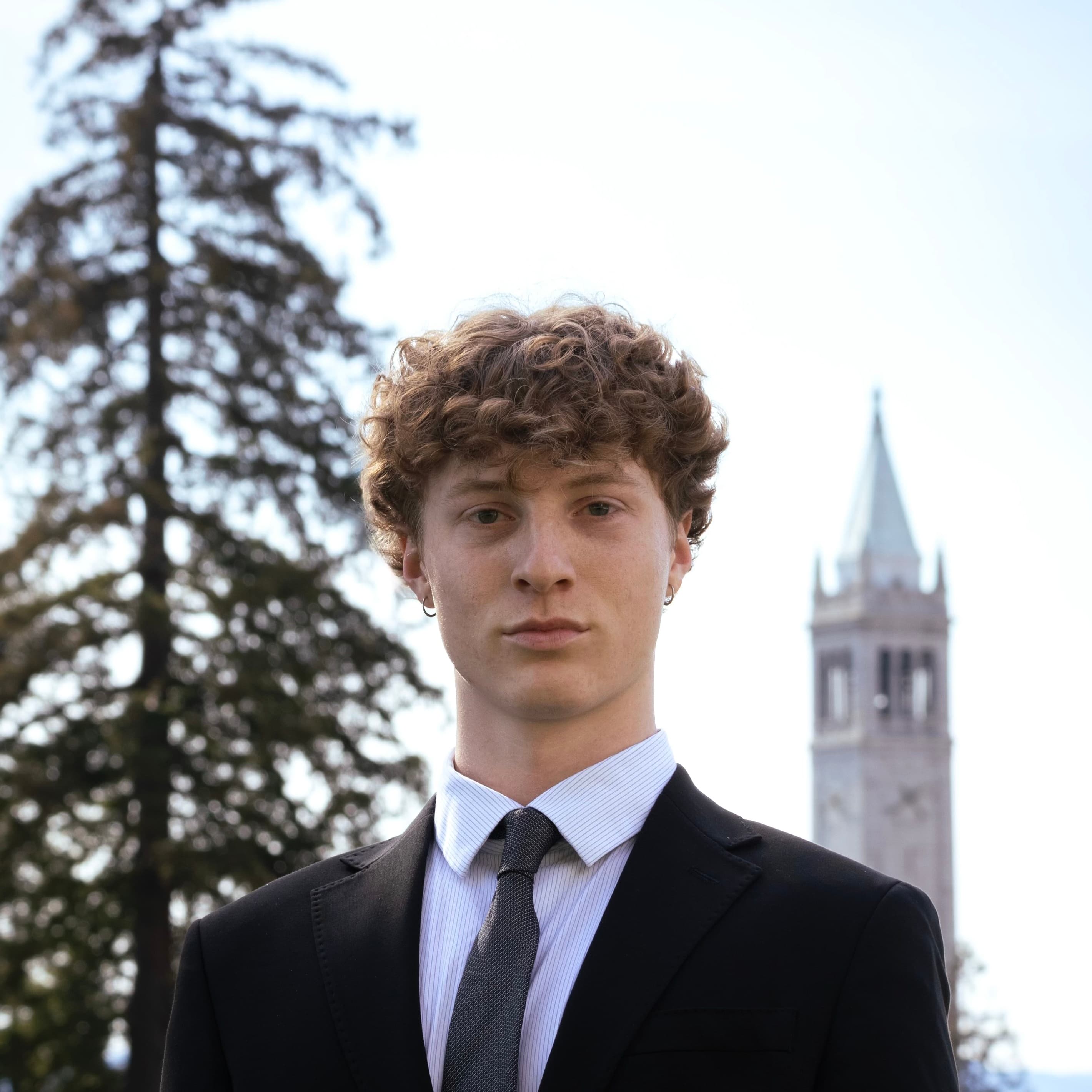 Headshot of Shawn Rainer-Morton